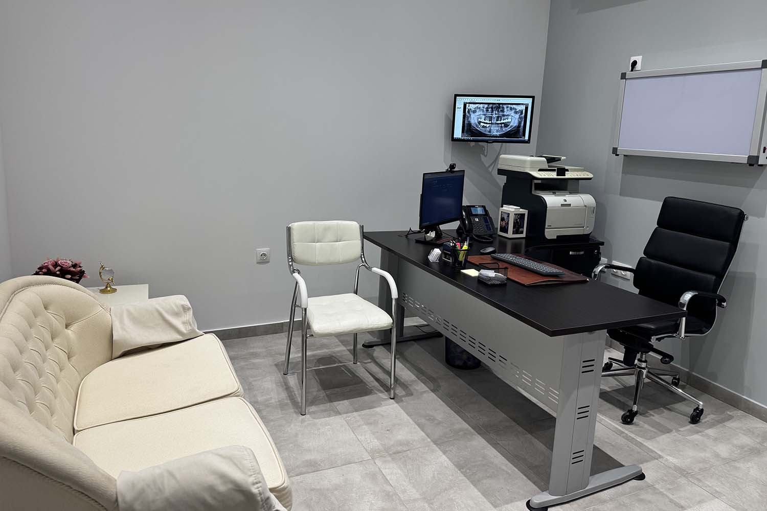 Ακτινοδιαγνωστικό Κέντρο Παιανίας - Γ. Λεβαντής