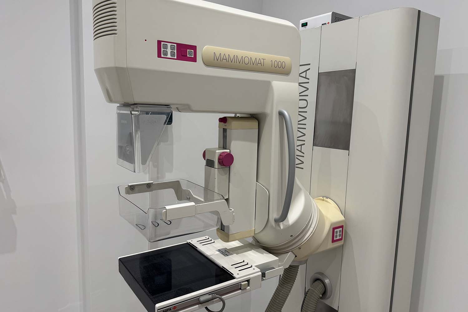 Ακτινοδιαγνωστικό Κέντρο Παιανίας - Γ. Λεβαντής